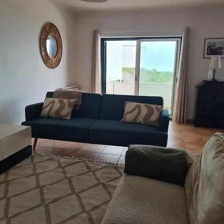 Nyaraló Sea House *